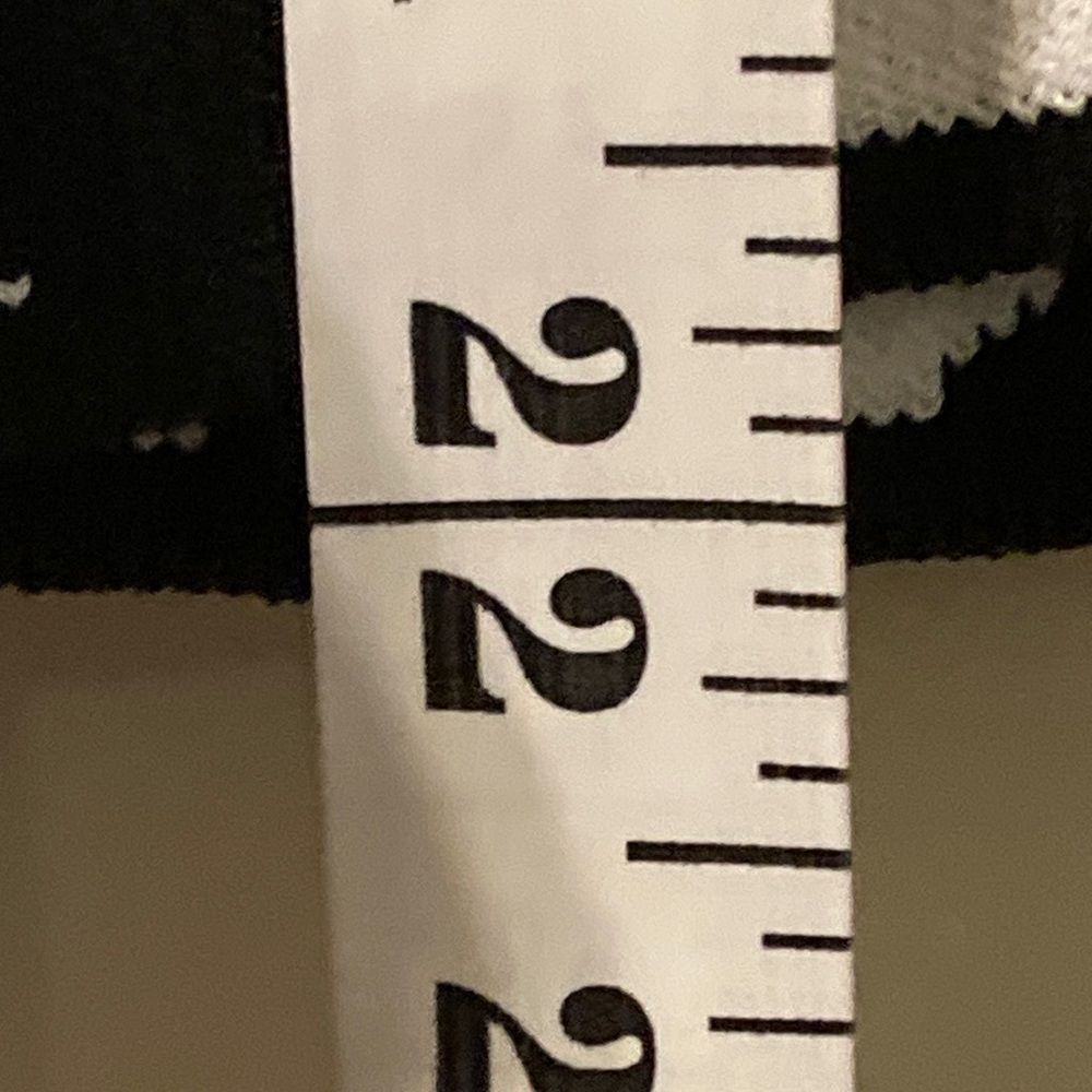 Jones New York Signature Petite Women's Black and White Zebra Cardigan PP SP - Picture 9 of 10